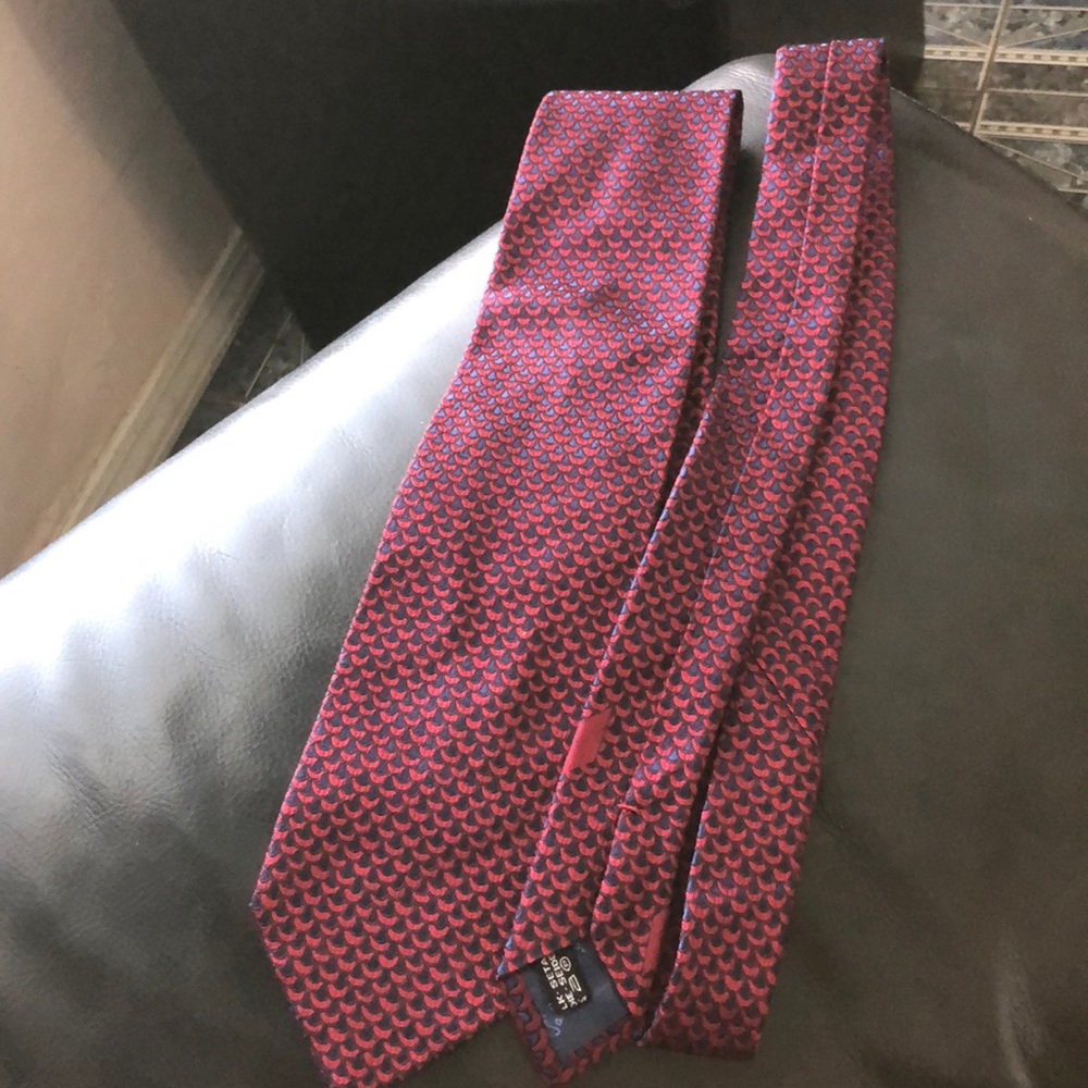 Salvatore Ferragamo tie